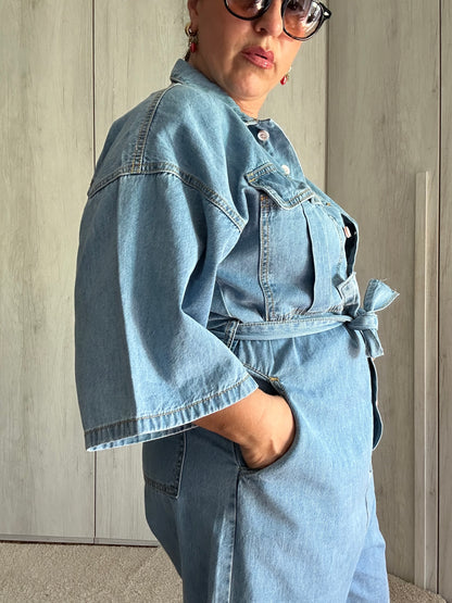 TUTA INTERA DI JEANS