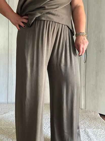 COMPLETO CLARA MOKA