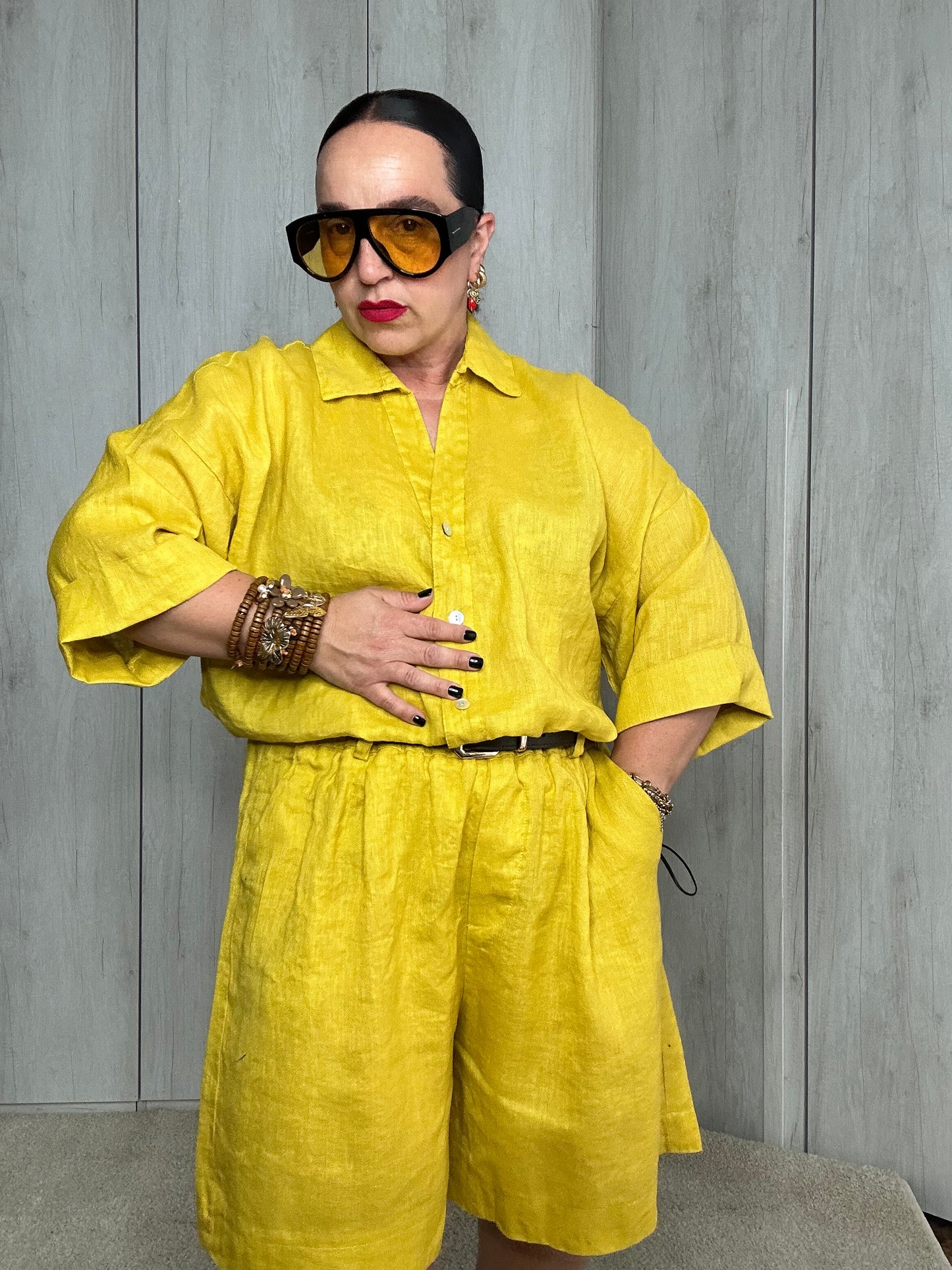 COMPLETO DI LINO GIALLO