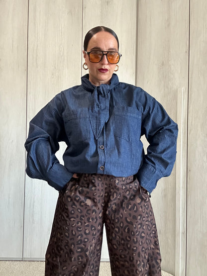 💙 Camicia in Denim con Colletto a Fiocco