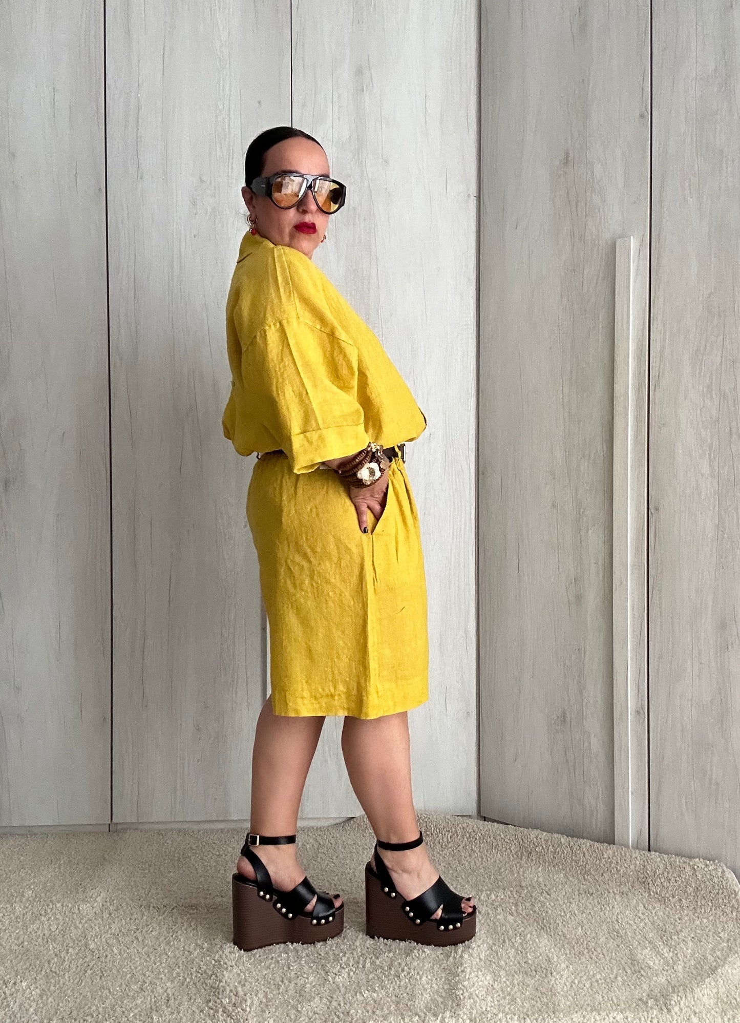 COMPLETO DI LINO GIALLO