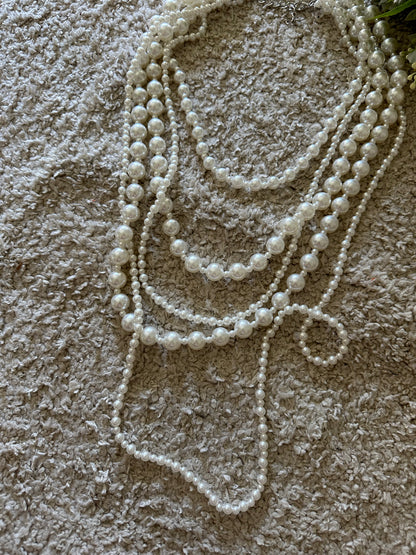 COLLANA DI PERLE MULTIFILO