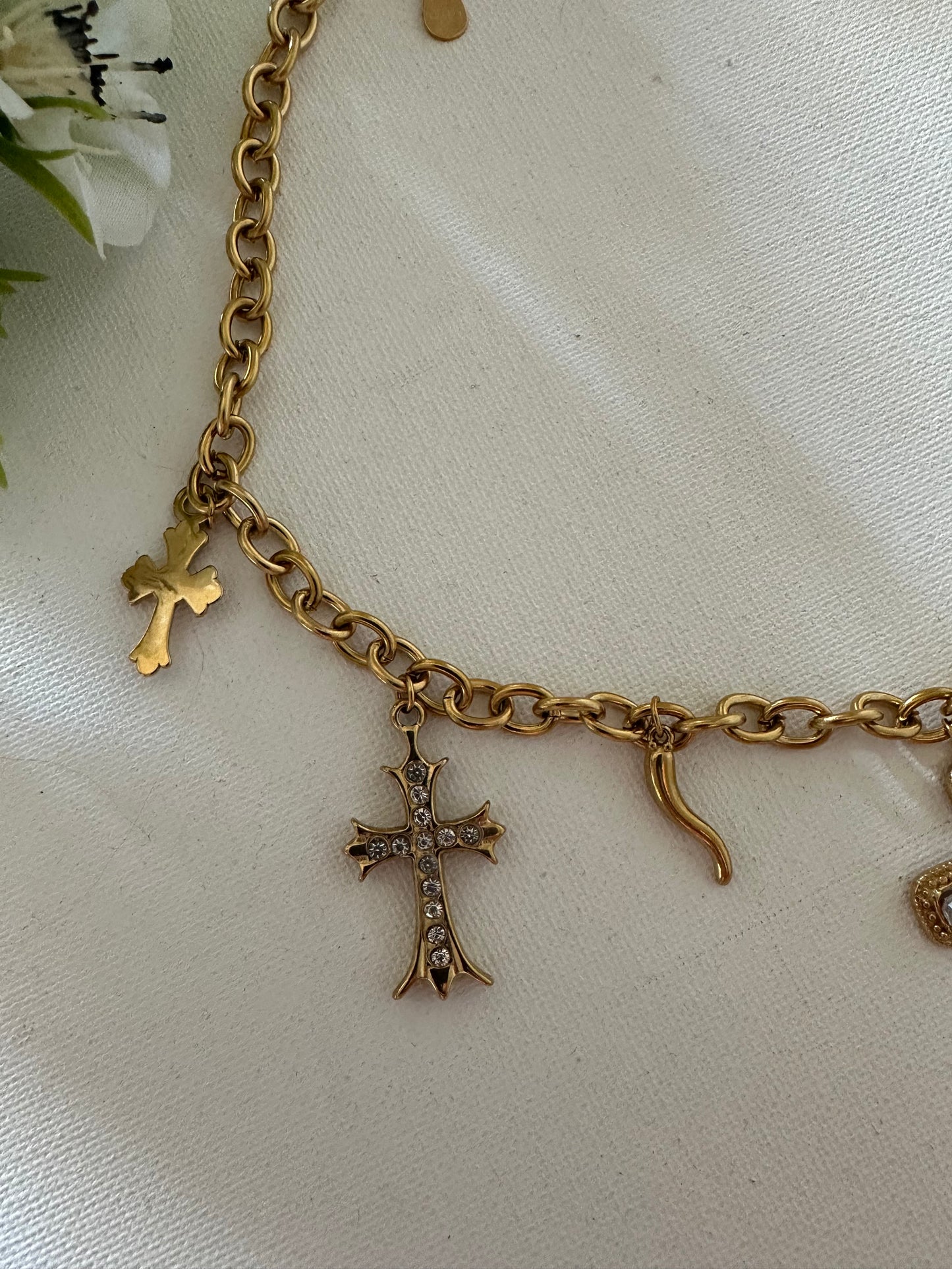 COLLANA CHARM CROCE