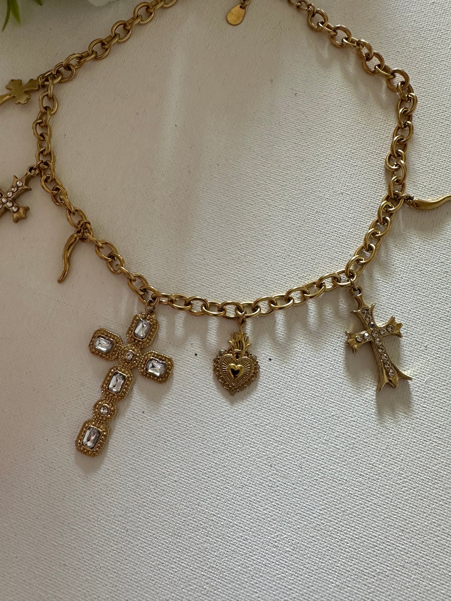 COLLANA CHARM CROCE