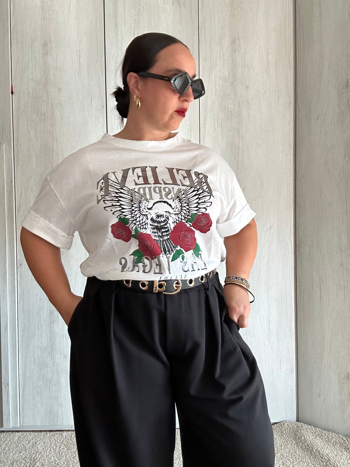 🌹 T-shirt “Love & Roses”