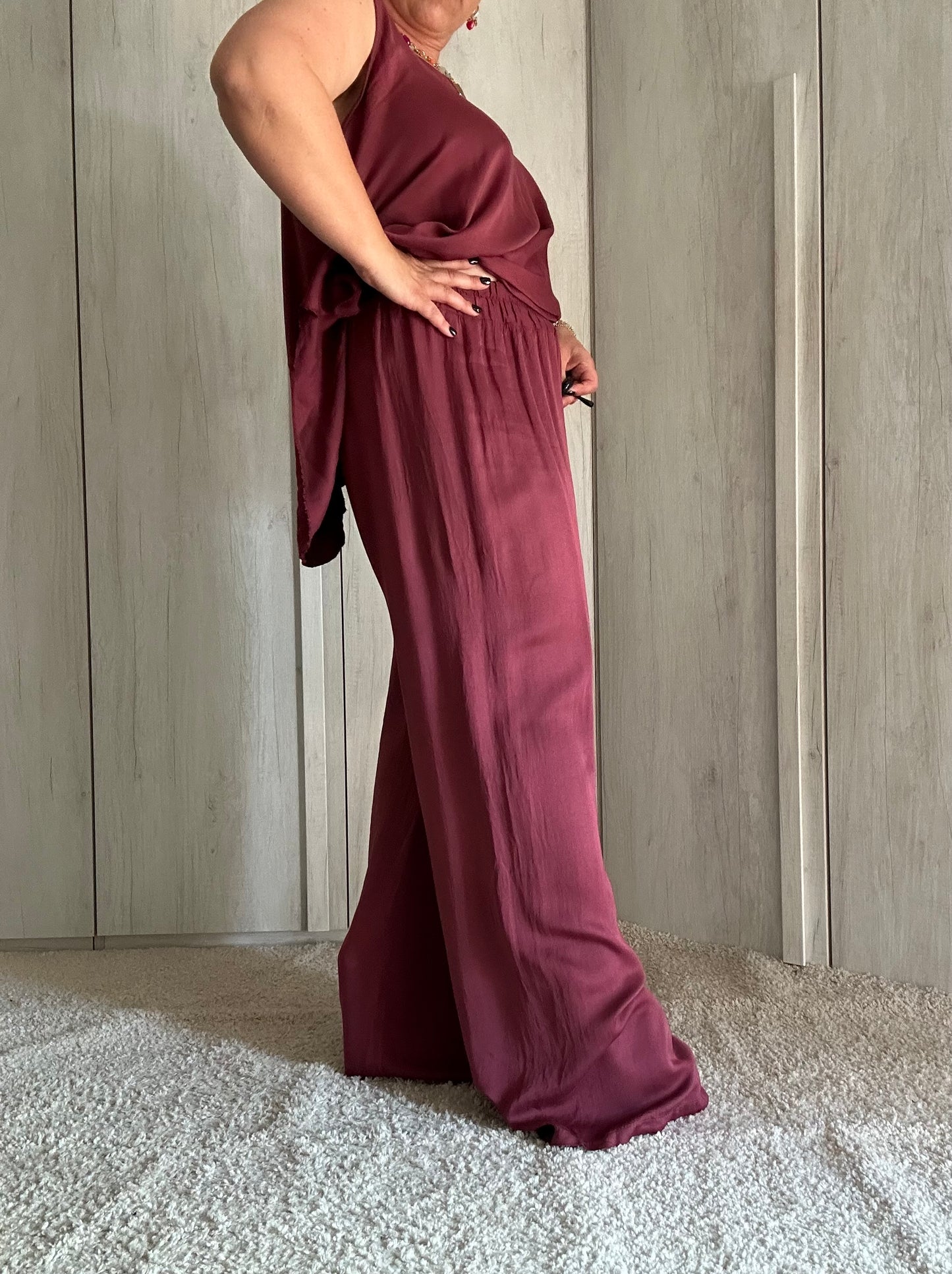 COMPLETO CLARA BORDEAUX