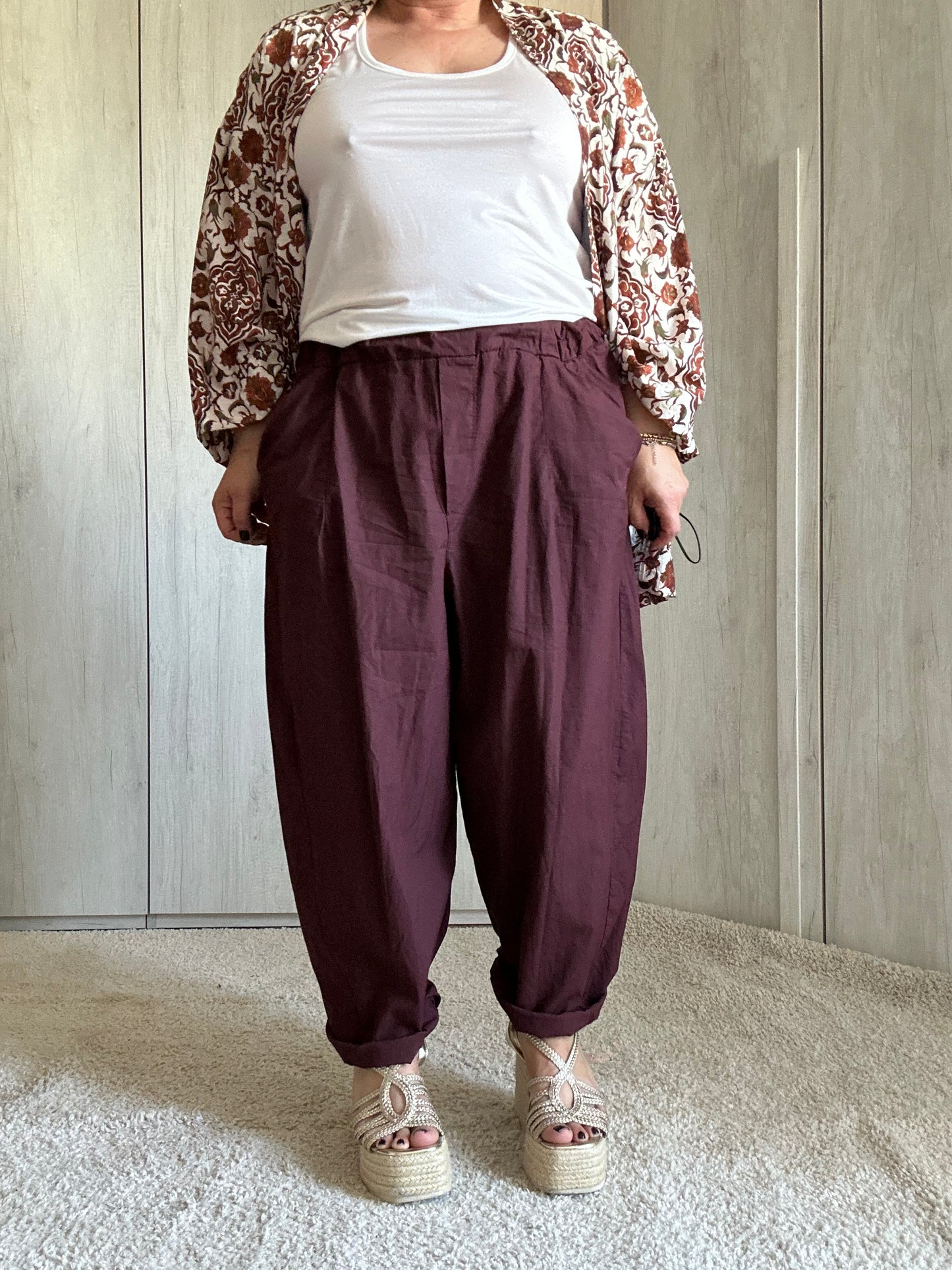 PANTALONE SAHARA COLOR VINO 🍷