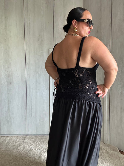 ABITO NERO IN MAGLINA