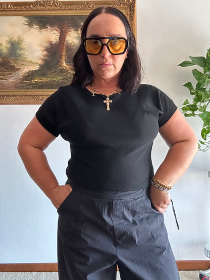 MAGLIA NERA IN FILO